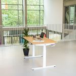 Bureau électrique UGO - L160x80cm - pieds blancs - plateau chêne massif