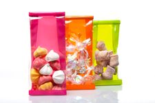 50 Sacs papier à fond rectangulaire avec soufflets latéraux – Framboise – 8x4×20 cm – Recyclable