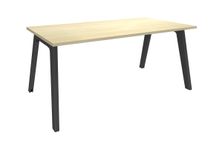 Bureau simple STEELY - L180 cm - pied carbone - plateau imitation Erable