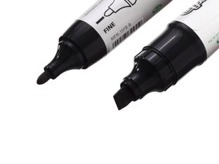 Pilot TWIN JUMBO - Marqueur permanent - double pointe biseau large et ogive - noir