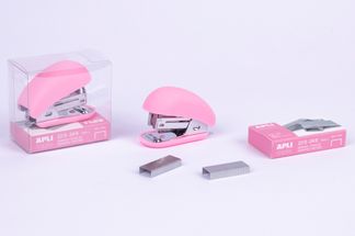 Apli Nordik - Agrafeuse 24/6 - rose pastel