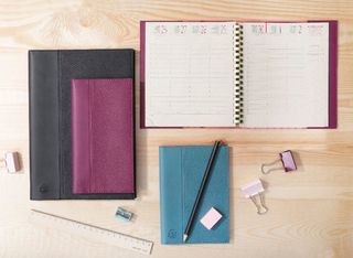 Agenda de poche spiralé Duo Kaa Eurotime 15S - 1 semaine sur 2 pages - 10,5 x 15,5 cm - disponible dans différentes couleurs - Exacompta