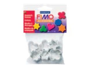 FIMO - 6 emportes pièces  - assortis - 2 à 3 cm