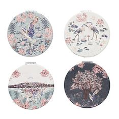 Kiub - Miroir de Poche - PVC - Collection Fleurs de Fuji - 7.7 x 7 x 1.2 cm - Disponible dans différents assortiments