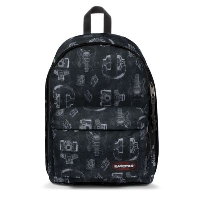 EASTPAK Out Of Office Sac a dos patent black avec compartiment pour ordinateur portable Pas Cher Bureau Vallee