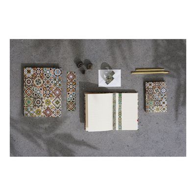 9781439795989-Paperblanks Portuguese Tiles - Journal - 175 x 230 mm - 144 pages - uni - Porto - couvercle multic-Front-5