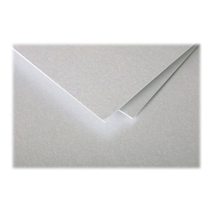 Lot de 50 feuilles de papier kraft A4 120 g/m² - Finition mate - Papier  vierge : : Fournitures de bureau