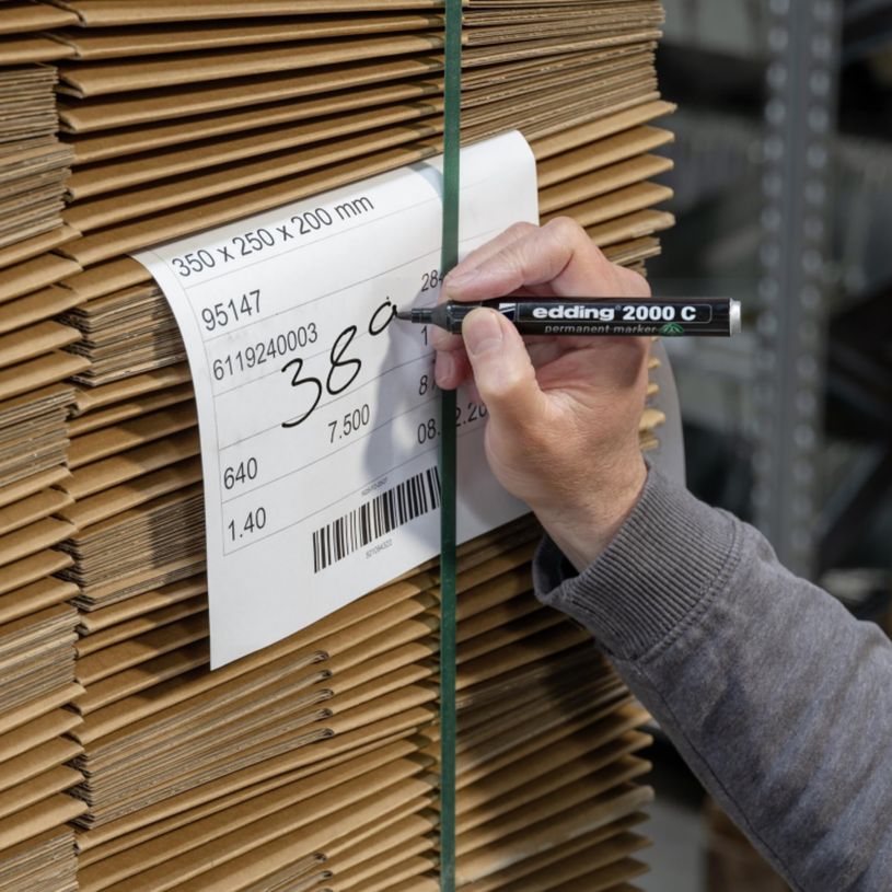 4004764878406-Edding - Marqueur Permanent en Aluminium recyclé e-2000C Noir - Pointe Ogive 1,5-3 mm--4