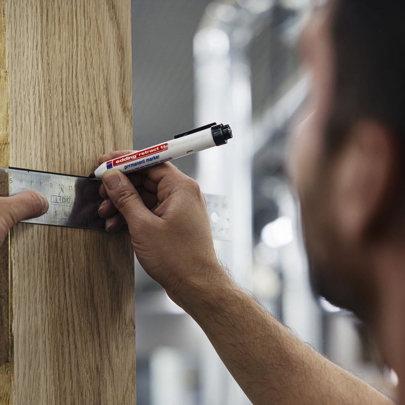 4004764894376-Edding - Blister de 1 Marqueur Permanent Retractable e-11 Noir - Pointe Ogive 1,5-3 mm--5