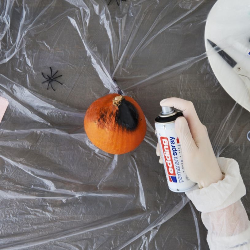 4004764966790-Edding - Peinture acrylique en Aérosol e-5200 Noir foncé Mat - Spray 200 ml--3