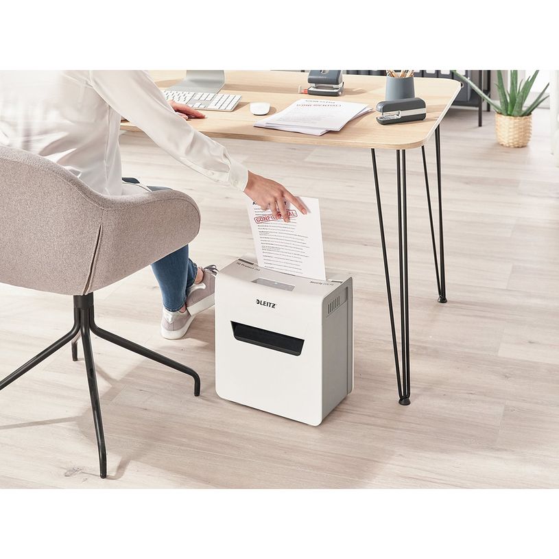4002432127184-Leitz IQ Protect 3M - destructeur de documents coupe croisée - 3 feuilles - Corbeille 10 -P_405117162_9-6