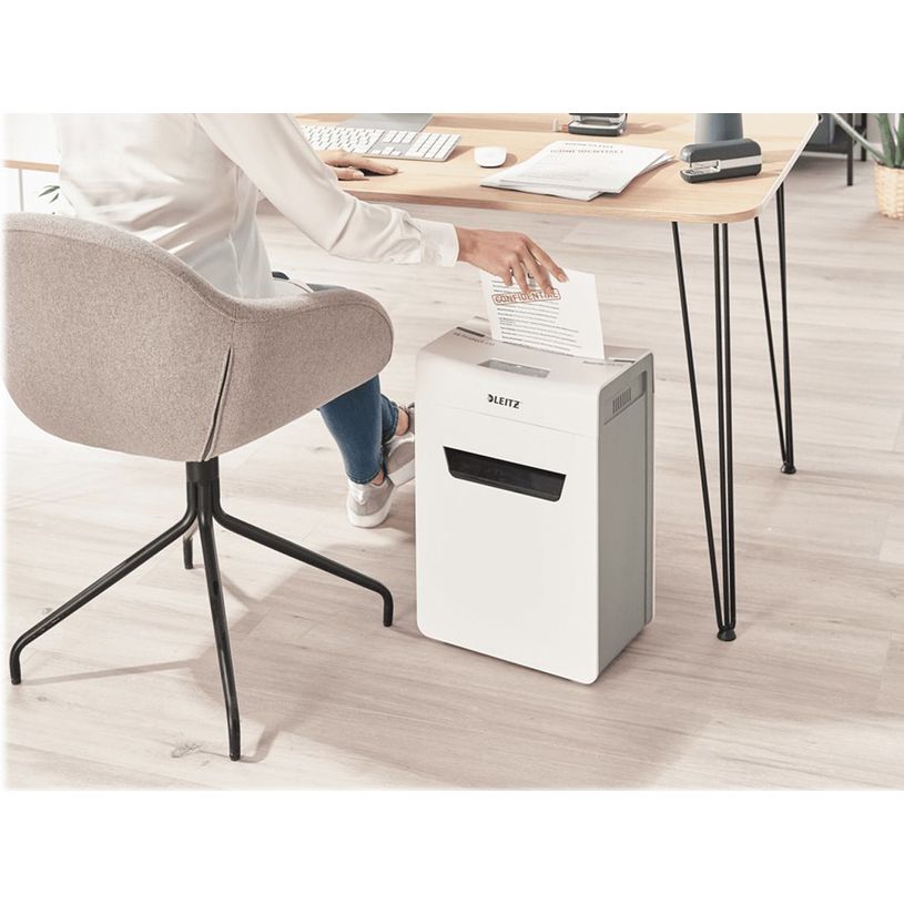 4002432127207-Leitz IQ Protect 6M - destructeur de documents coupe croisée - 6 feuilles - Corbeille 18 -P_405117164_6-3