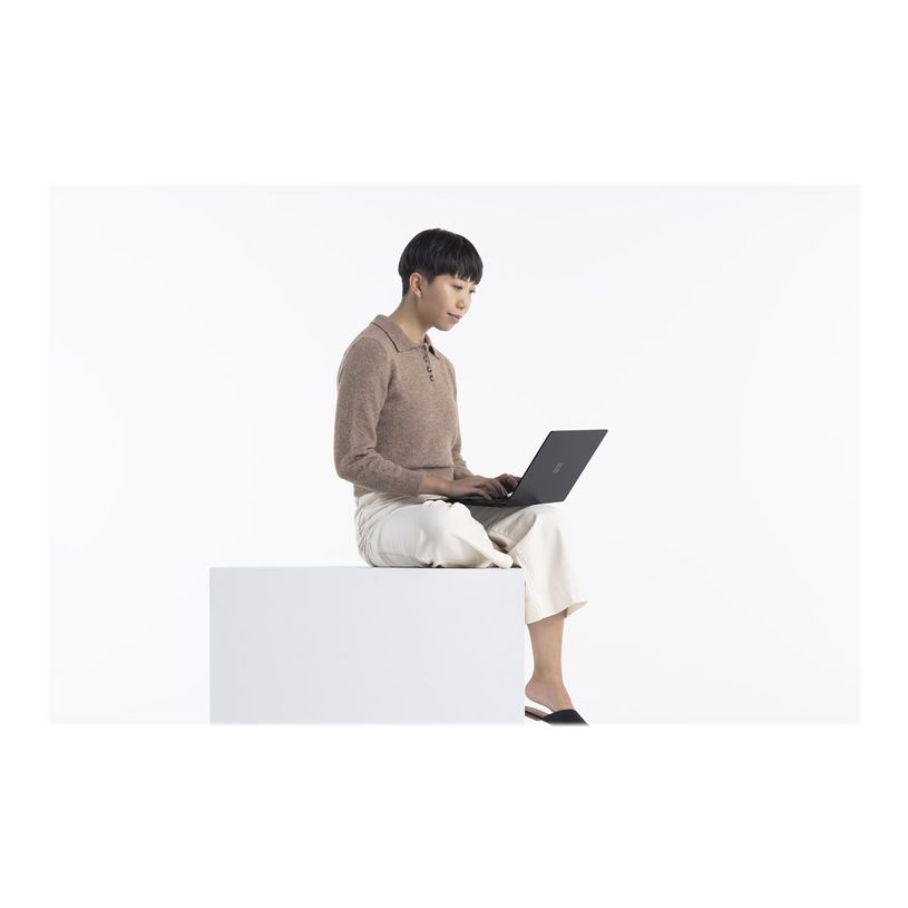 0404051384841-Microsoft Surface Laptop 4 - Pc portable 13,5" - Core i5 1145G7 - 8 Go RAM - 256 Go SSD -P_405138484_5-7