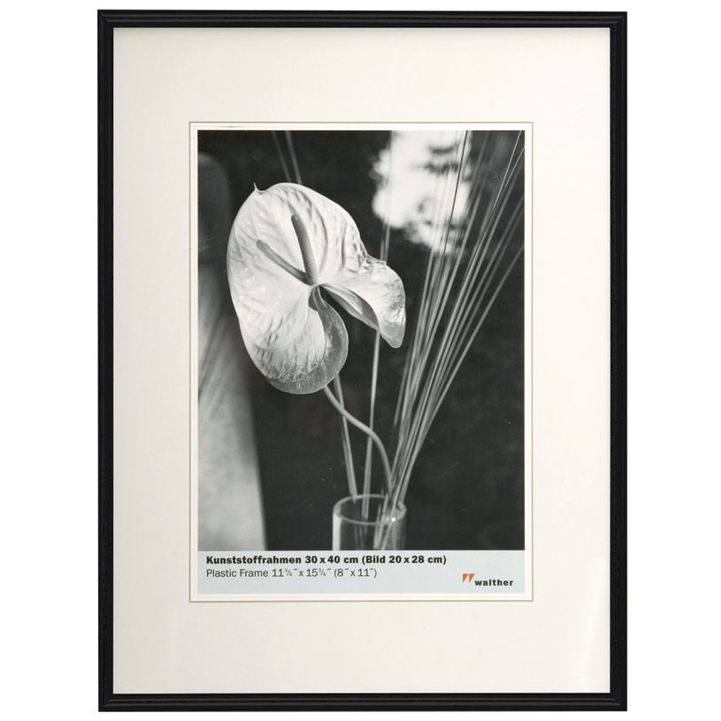 4004122070725-Cadre photo plastique WALTHER "Galeria" pour photo 20 x 27 cm coloris noir--0