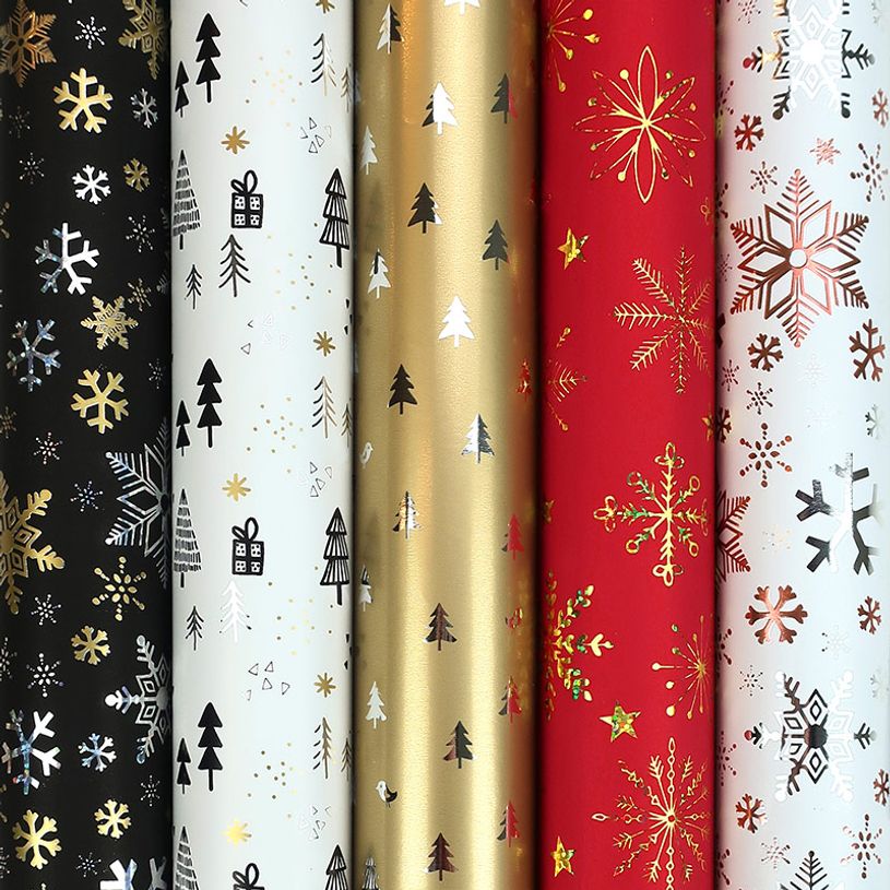 5404019363838-Rouleau papier cadeau couché métallisé 0,7 x 2 m 74g CHAMONIX - Viquel-P_405221365_2-1