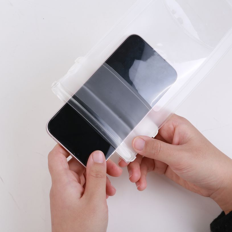 3700527312804-Mobility Lab - Pochette waterproof pour smartphone - blanc--4