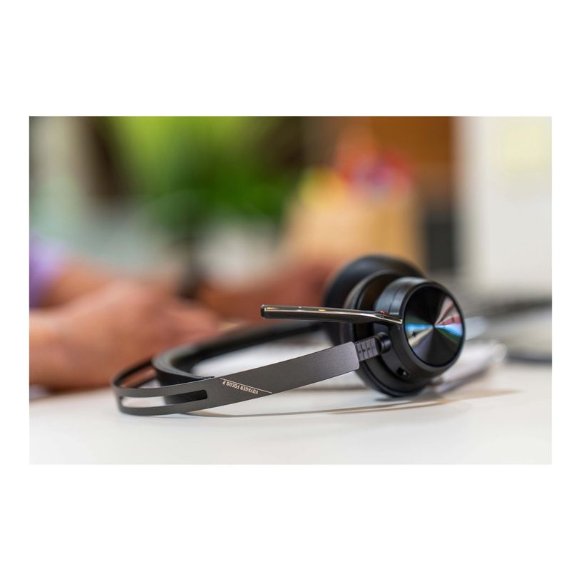 0197029504524-Poly Voyager Focus 2 - Micro-casque - sur-oreille - Bluetooth - sans fil, filaire - USB-C via un adaptateur Bluetooth - noir --P_405246693_8-14