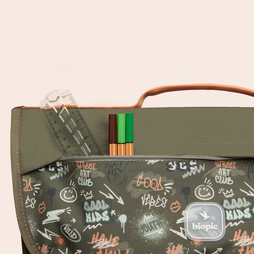 3701749500932-Cartable scolaire Léo - 38 cm - 2 compartiments - graffiti - Biopic--5