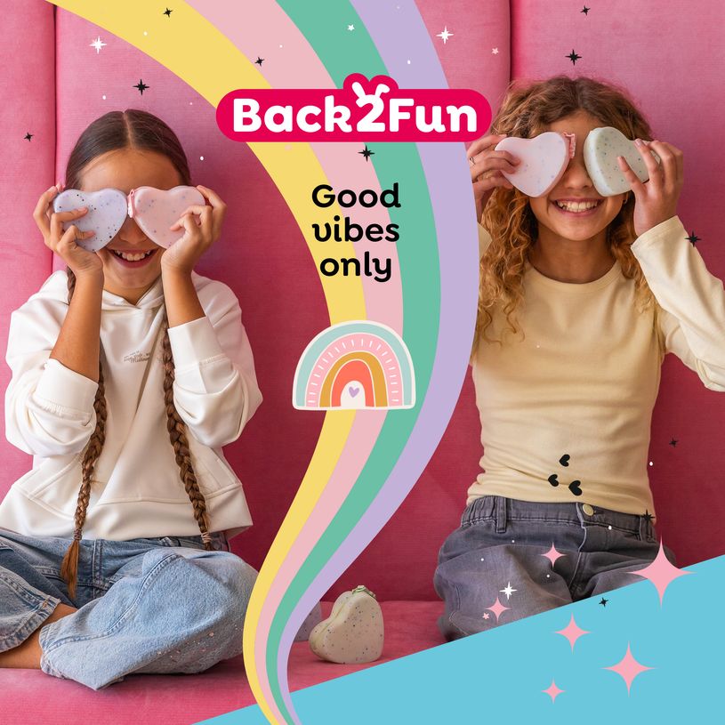 8422593198537-Porte-monnaies cœur rose Lovely Things Back2Fun --8