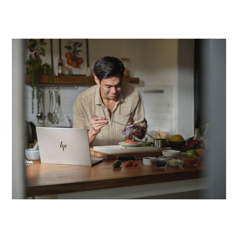 199642572157-HP OmniBook 7 Aero Next Gen Laptop 13-bg1005nk - PC portable 13,3" - AMD Ryzen AI 7-350 - 1-P_405272825_3-9