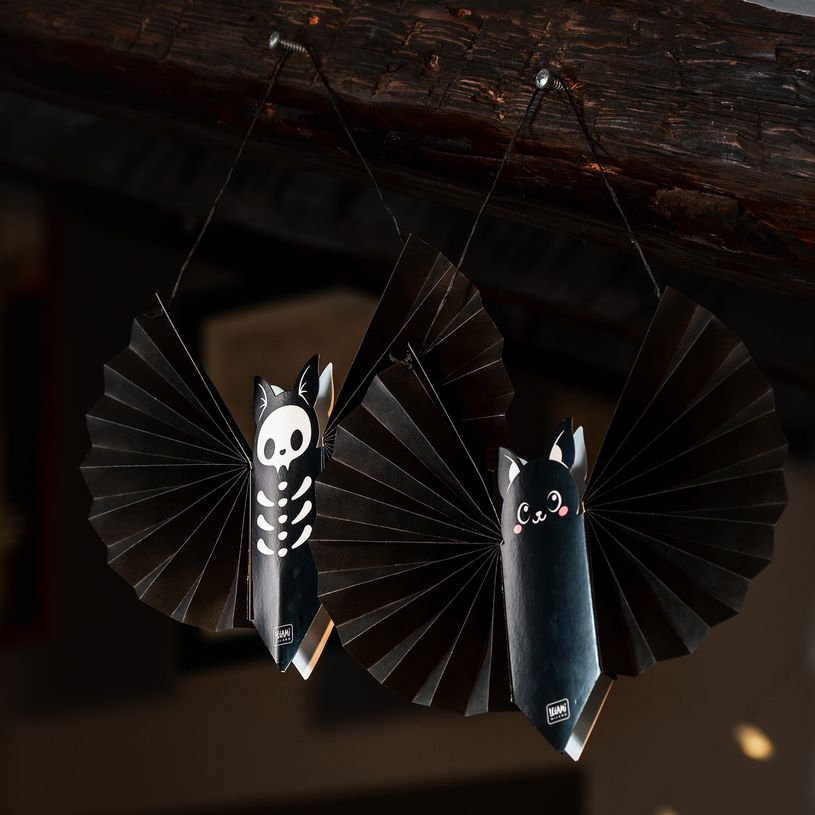 8052694146481-LEGAMI - Set de 3 Décorations en Papier à Suspendre Bat--8