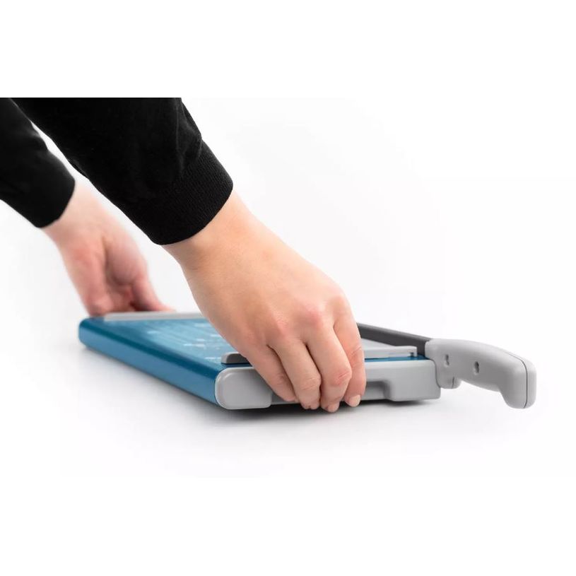 4007885005027-Dahle 502 - Cisaille A4 - coupe jusqu'à 8 feuilles--4