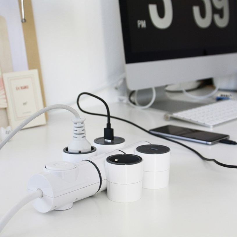 3760110684930-WATT & CO MODULOWATT - Multiprise 3 prises - 1 prise 16A et 2 ports USB-P_79428855_1-0