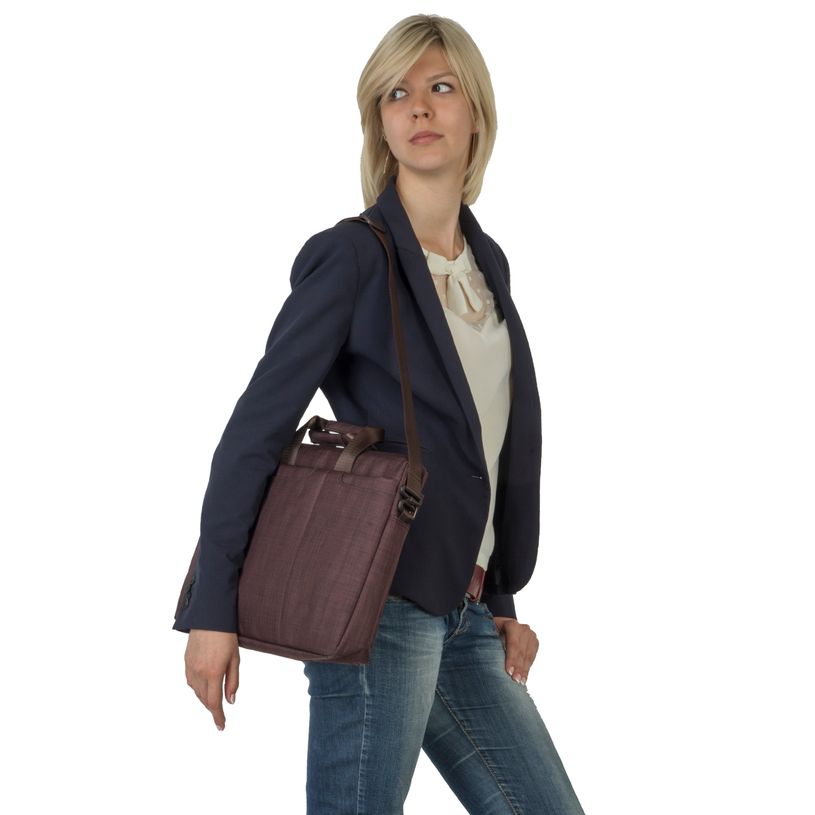 4260403570807-RIVACASE Biscayne - Sacoche pour ordinateur portable 15,6" - marron-P_79431165_12-11