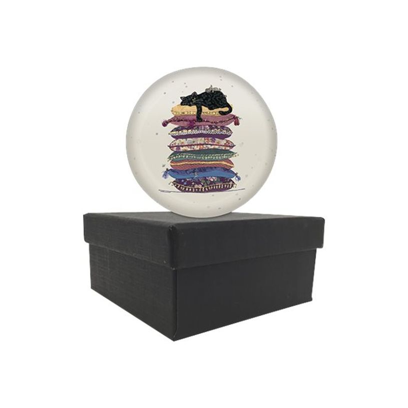 3700572715827-Kiub Bug Art - Presse Papier - Chat sur coussin-P_79431375_1-0