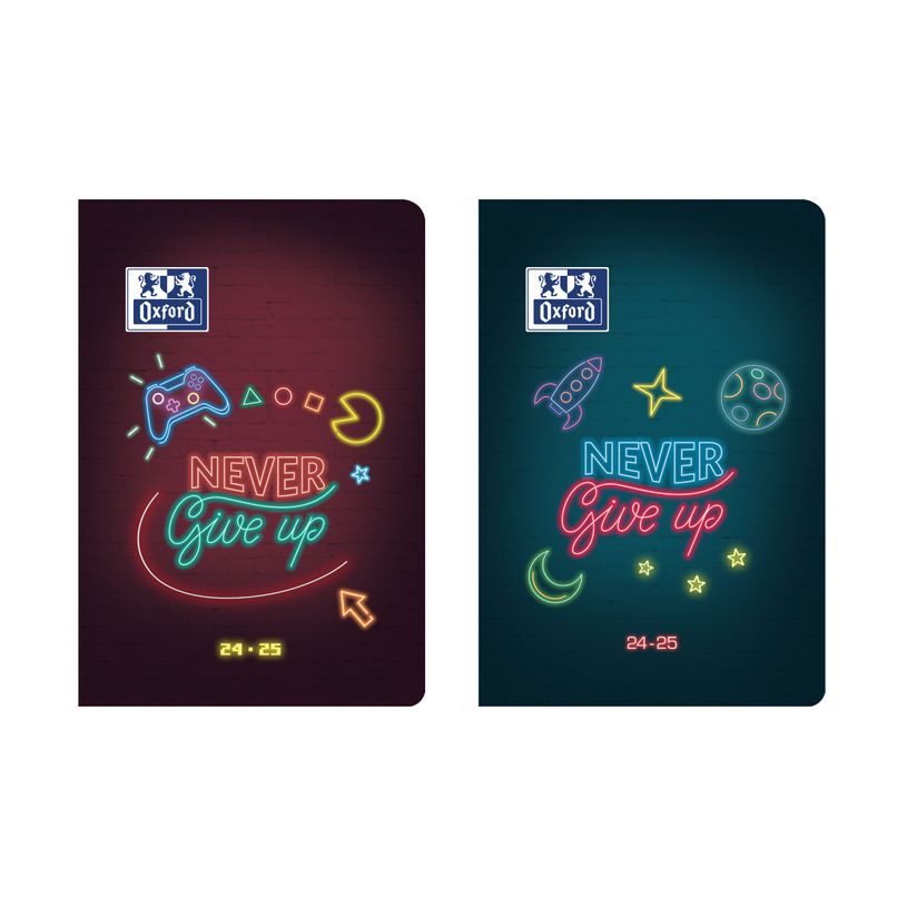 3147280102776-Agenda à élastique Oxford Never Give up - 1 jour par page - 12 x 18 cm - différents mod