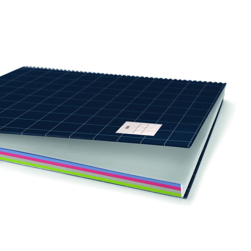 8422593043561-Cahier Miquelrius A5 noir - 100 feuilles 70 g/m² - quadrillé 5×5 - spirale - microperforé 2 trous - pour les--2