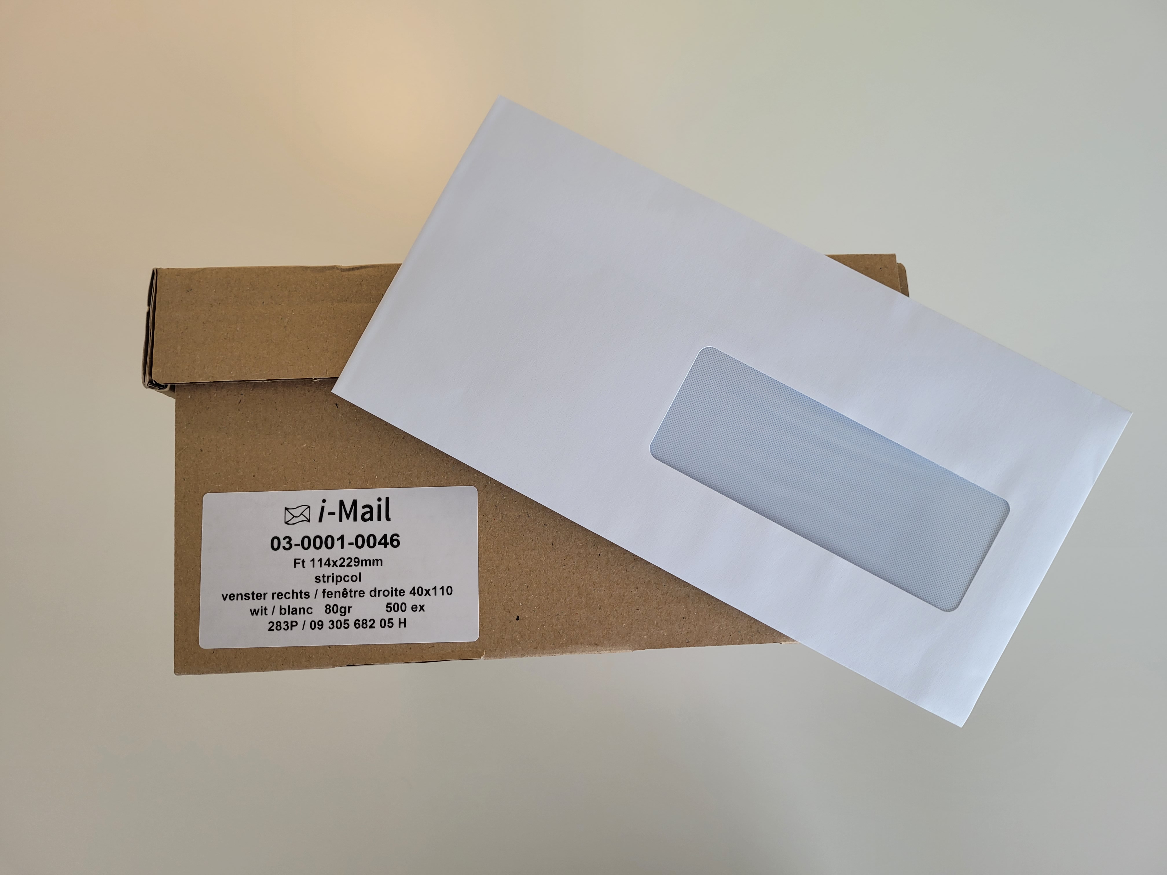 Impression d'enveloppes personnalisées avec fenêtre pas cher